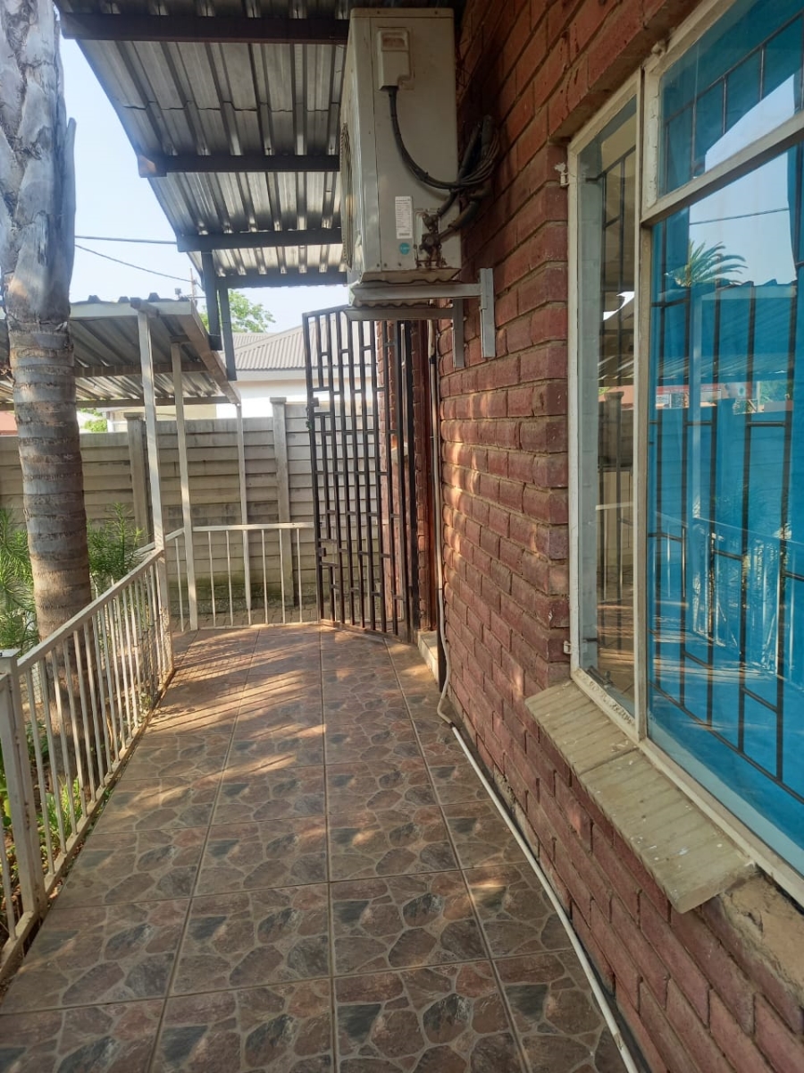 2 Bedroom Property for Sale in Oudorp North West